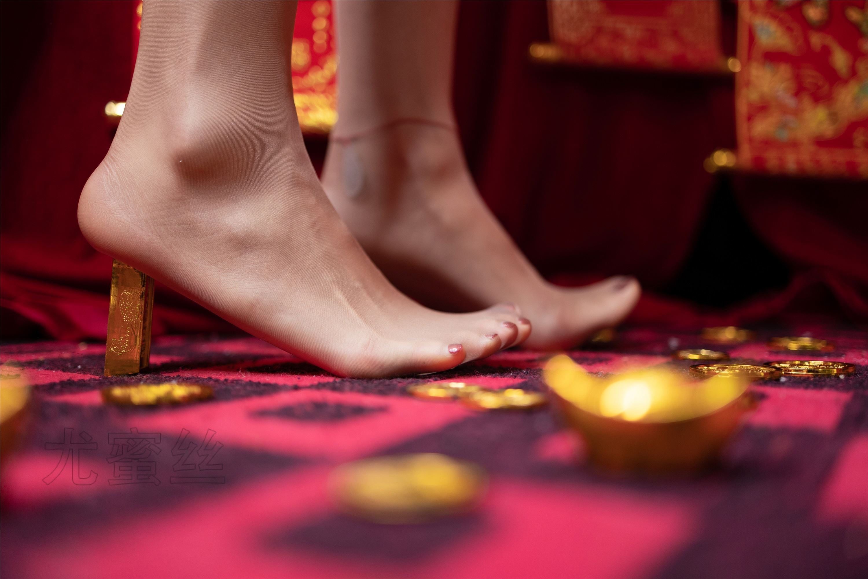 尤蜜丝 穿搭写真 NO.099